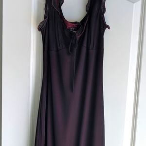 Bundle of two cute summer dresses